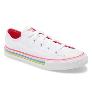 NIB pink & white carmine low top converse